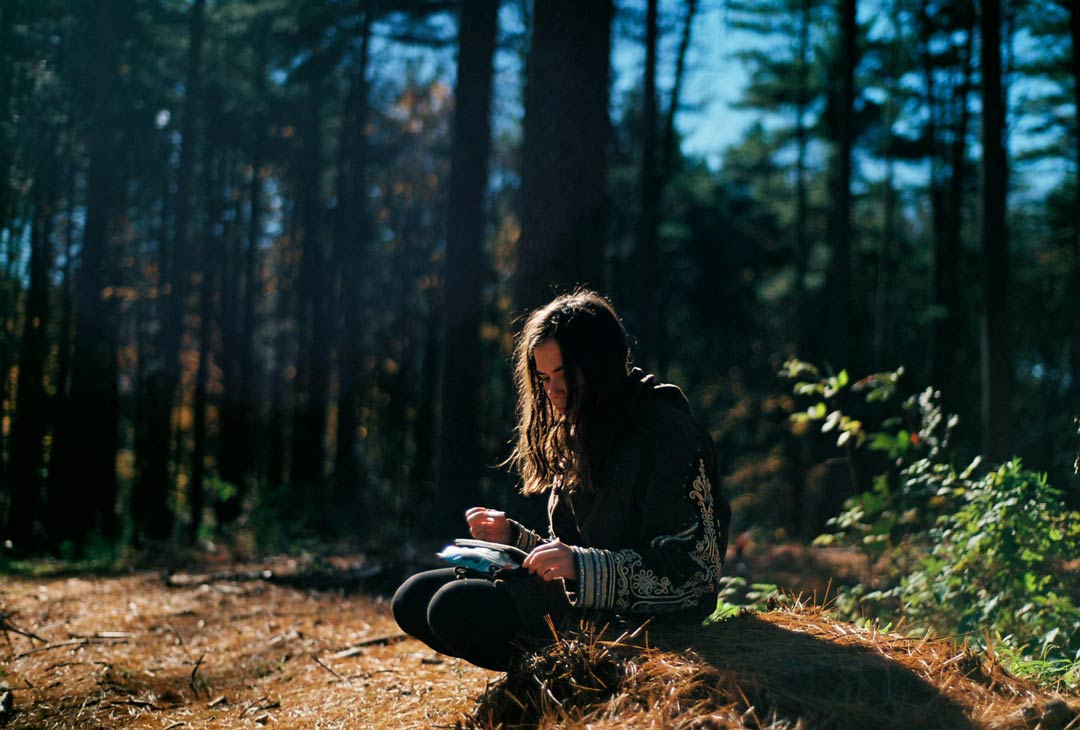 Child Learning in nature